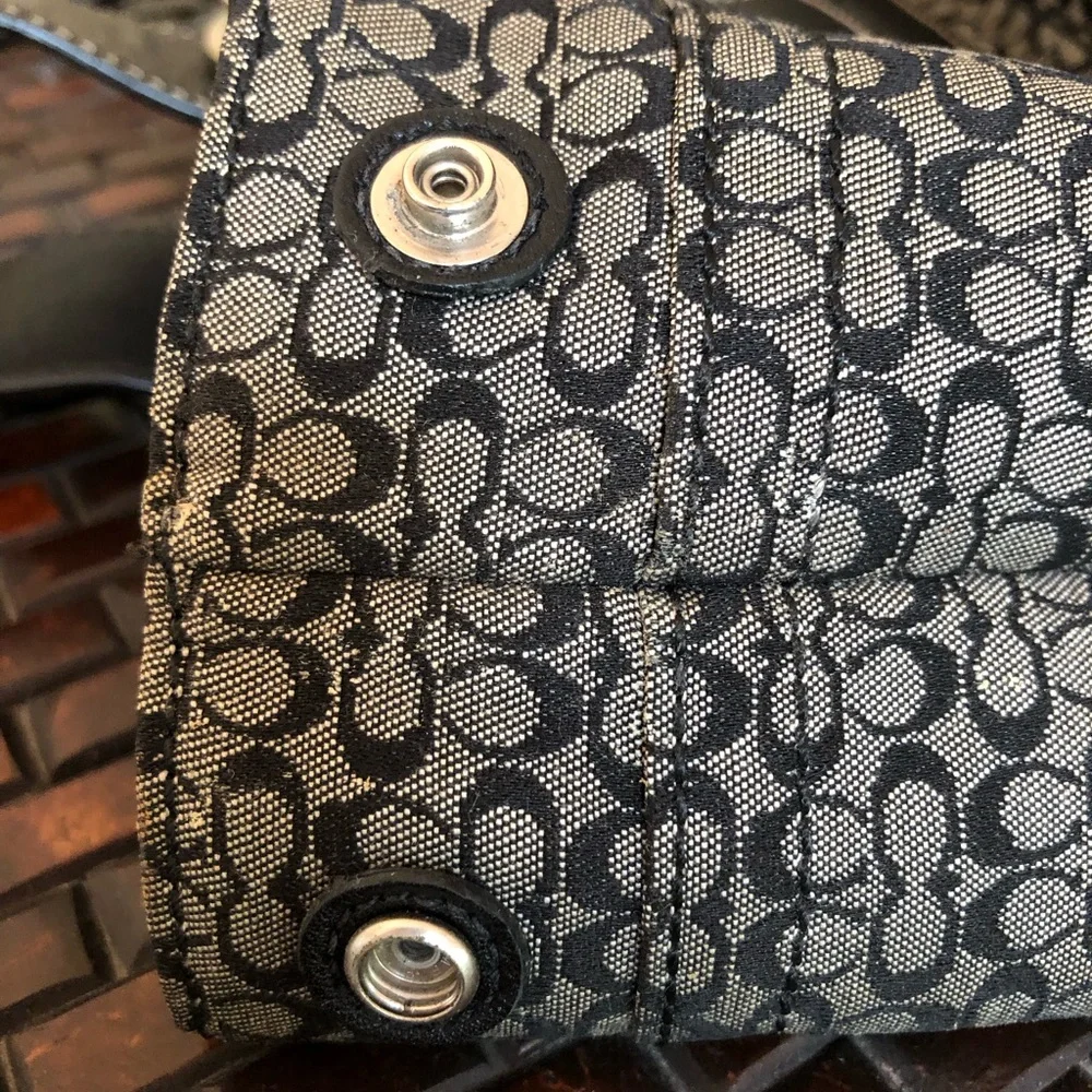 Coach signature “mini C” handbag. Leather & canvas. - Picture 13 of 16